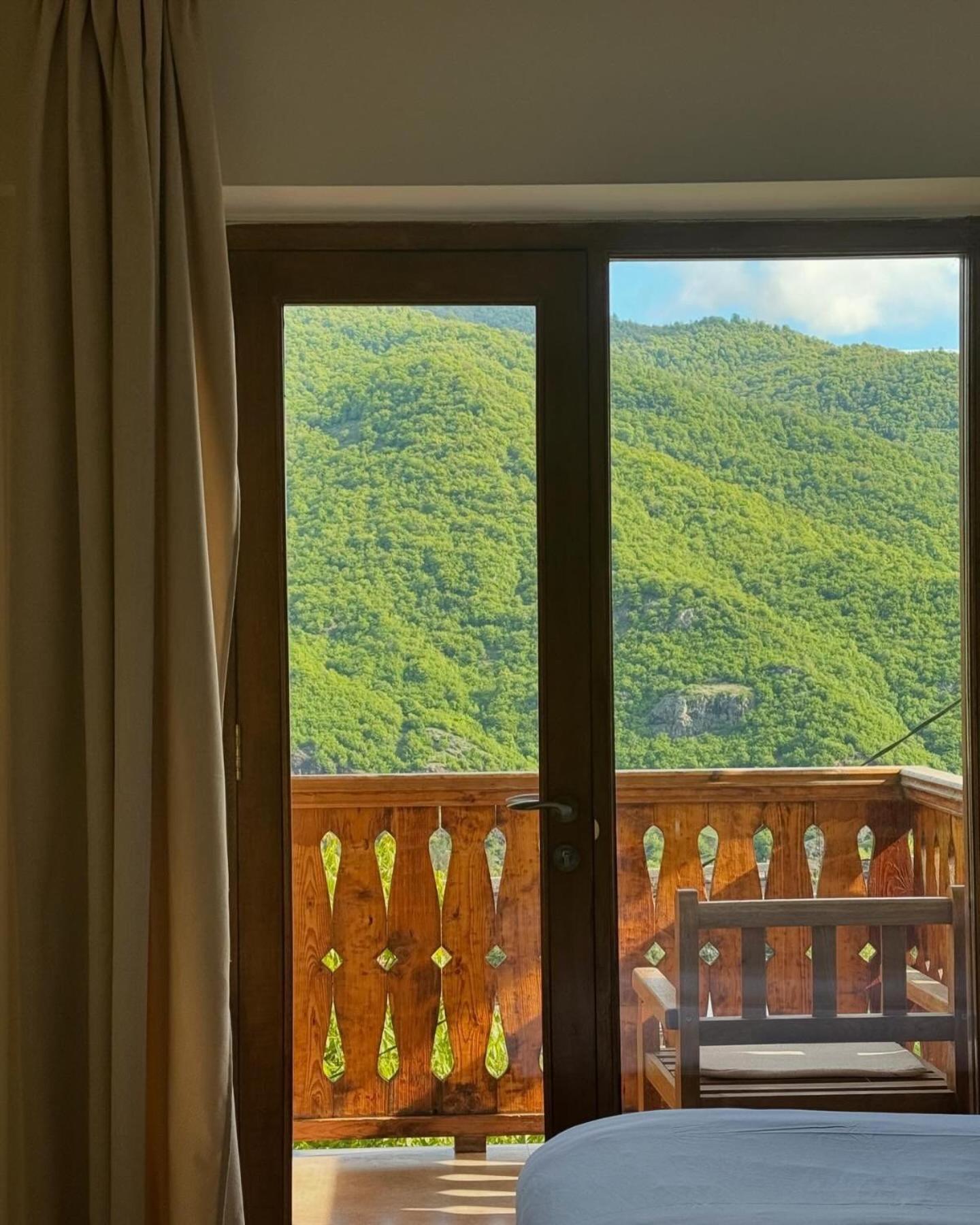 Verin Tun Dilijan Exterior photo