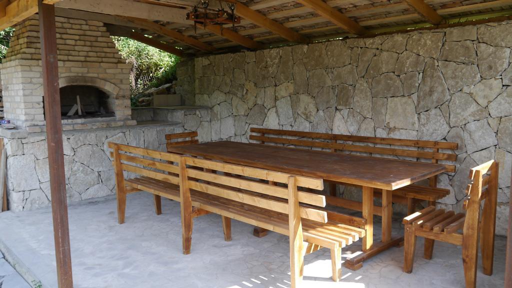 Verin Tun Dilijan Exterior photo